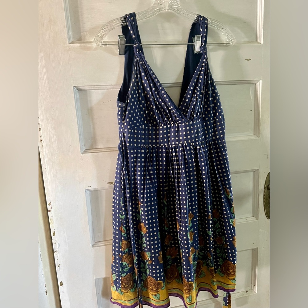 Navy polka dot dress with floral accents - Picture 2 of 6